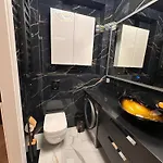 Luksusowy 2 River Point Kepa Mieszczanska 아파트 *